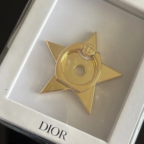 ⚜️Dior Gold Star smartphone ring GWP ⚜️ - Picture 4 of 5